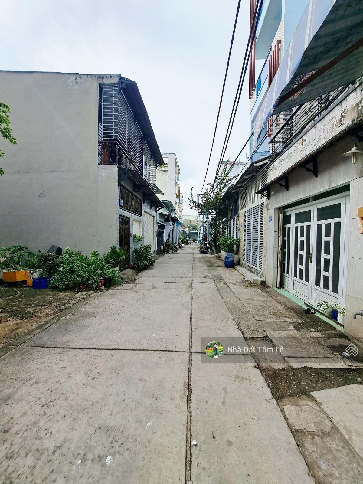 D7. Đất mặt tiền đường Chiến Lược 115m2 giá chỉ 7,8 tỷ thương lượng