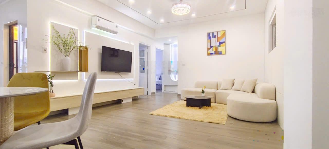 Cần bán gấp căn chung cư 3 ngủ phố trần hữu dực giá tốt full đồ về ở luôn bay gấp