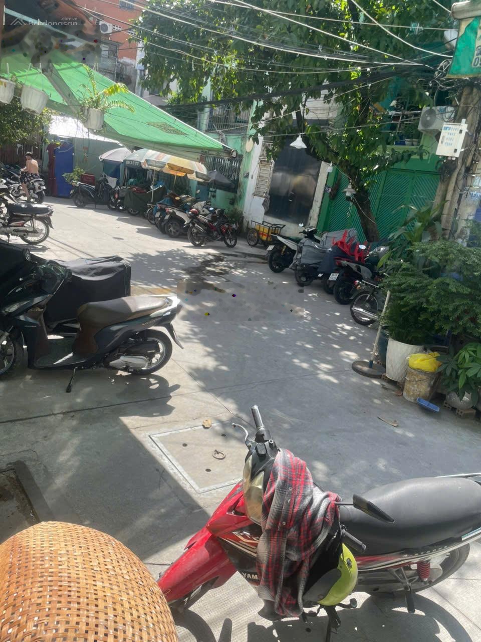 cho thuê nhà nguyên căn hẻm 25/24 đường trần khắc trân q1 nhà mới 100% giá 15tr/th