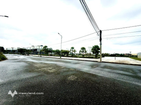 View đẳng cấp, bến du thuyền, không gian sống thượng lưu, mặt tiền Vùng Trung 4 giá tốt 15.5 tỷ.