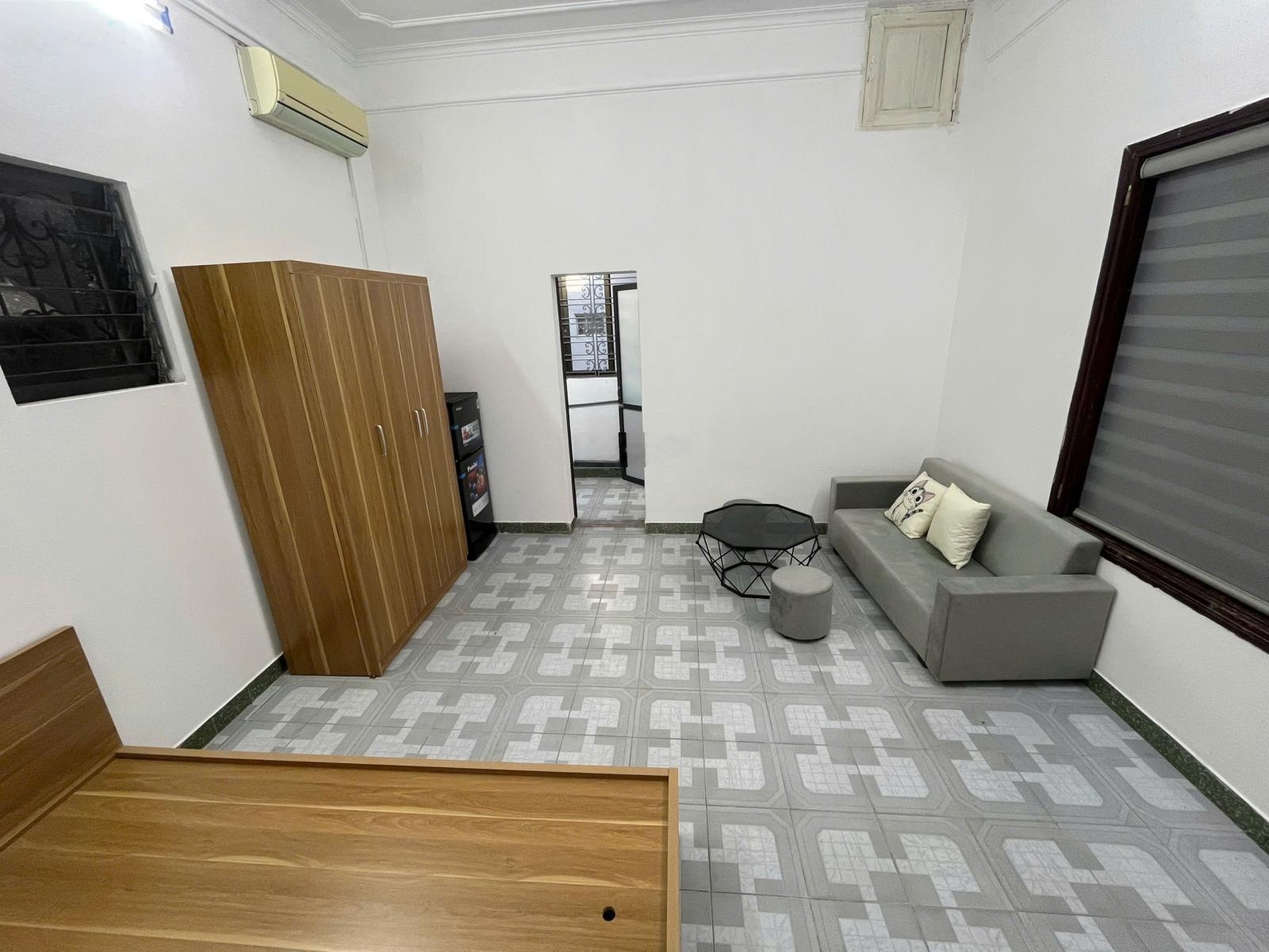 Chính chủ cho thuê phòng vskk Láng Hạ - diện tích từ 16-18-25-35m2, giá từ 3tr8-5tr5