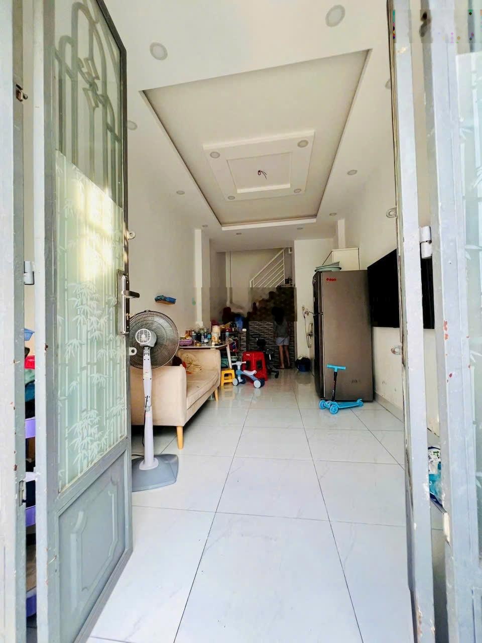 Bán Nhà Hẻm 5m - 136/ Nguyễn Thượng Hiền, P1, GV (giáp Phú Nhuận) - 23m2- 2 Lầu