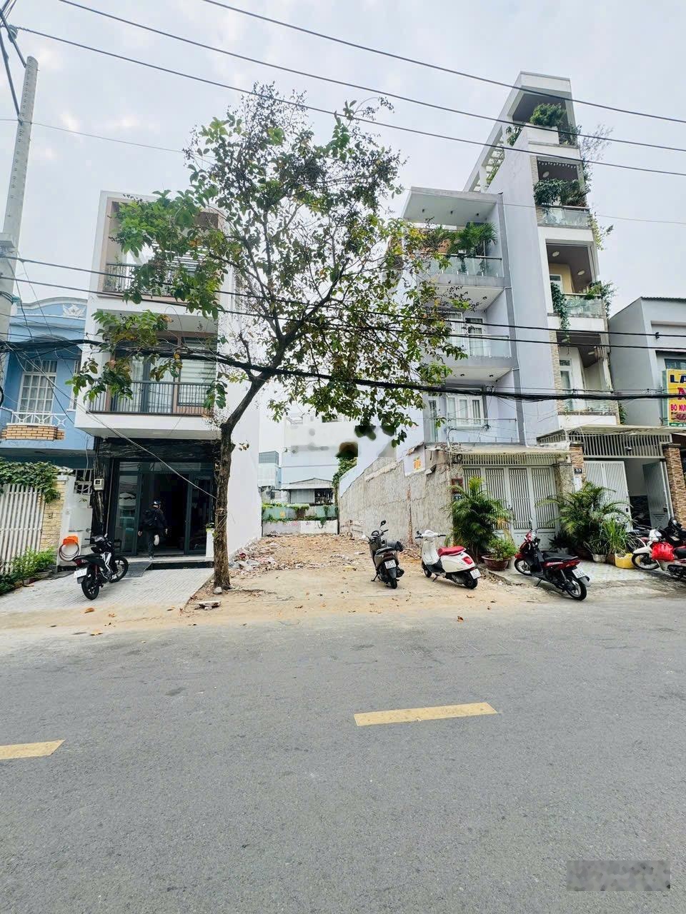 MT ĐS Tân Quy 6,6x22,6m GPXD hầm 7 tầng 25tỷ ngộp bank