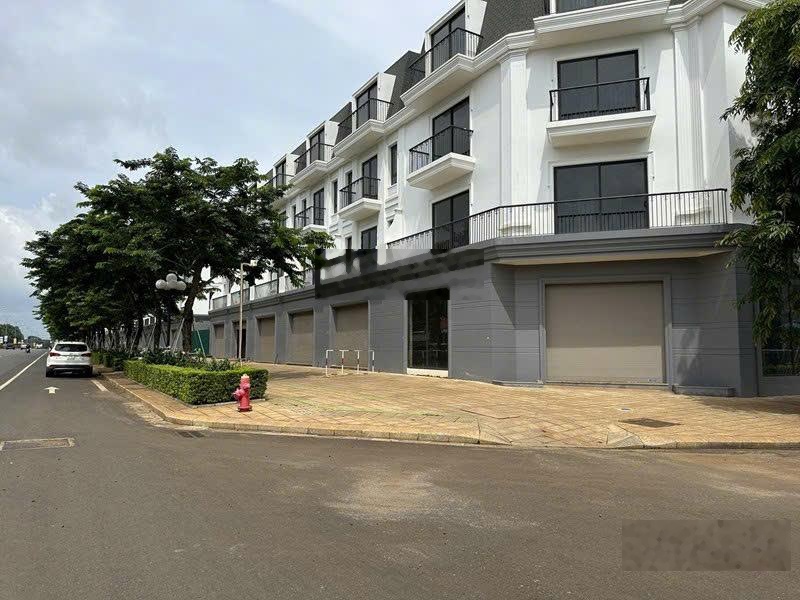 Hot hot - bán nhà phố căn góc đường tôn đức thắng kđt ecocity p.tân an, tp.buôn mê thuột, đăk lăk