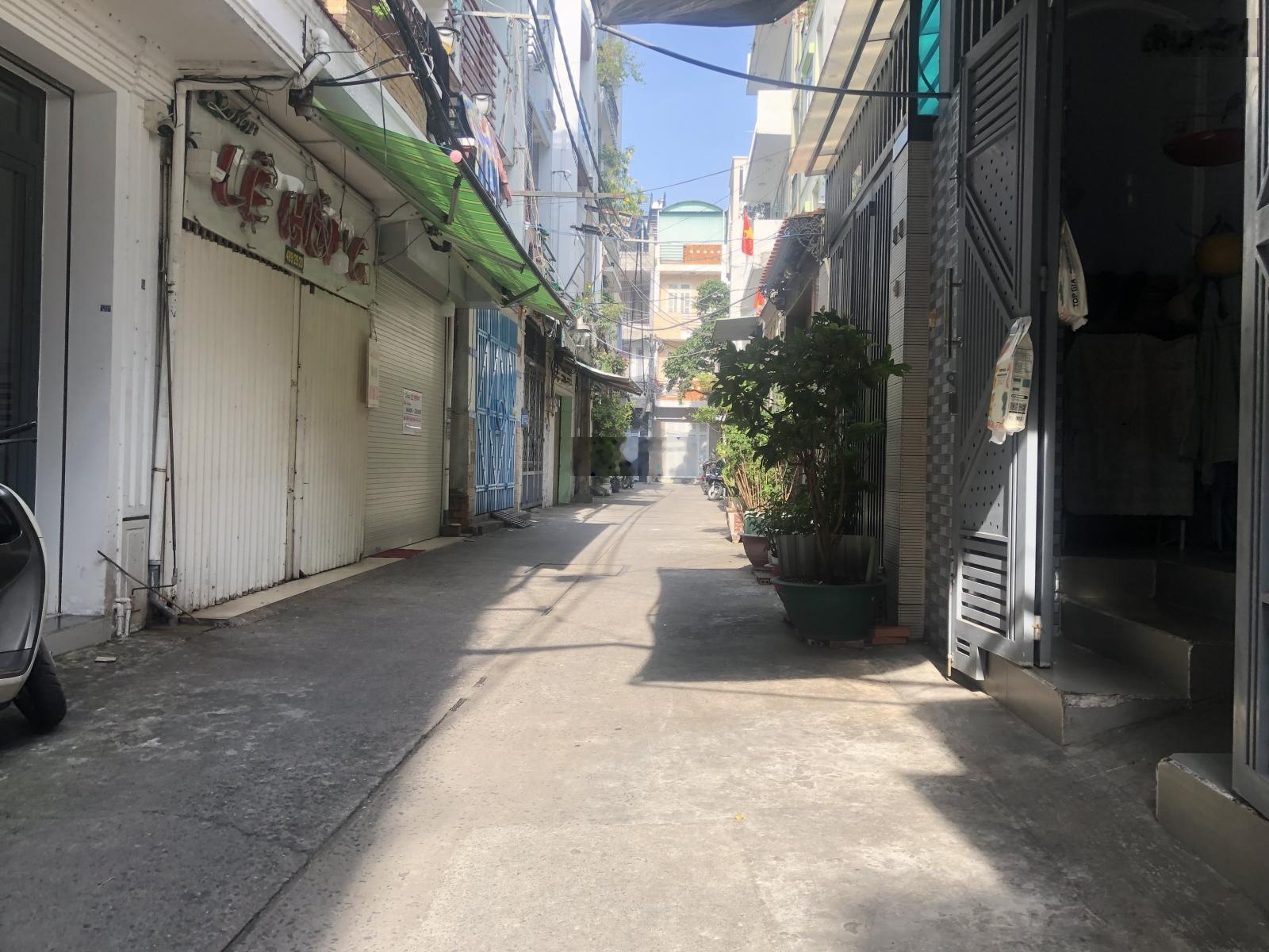 Cần bán nhà hẻm xe hơi đỗ cửa - đường huỳnh văn bánh - q. phú nhuận - 28m2 - 3 tầng - giá 5.65 tỷ