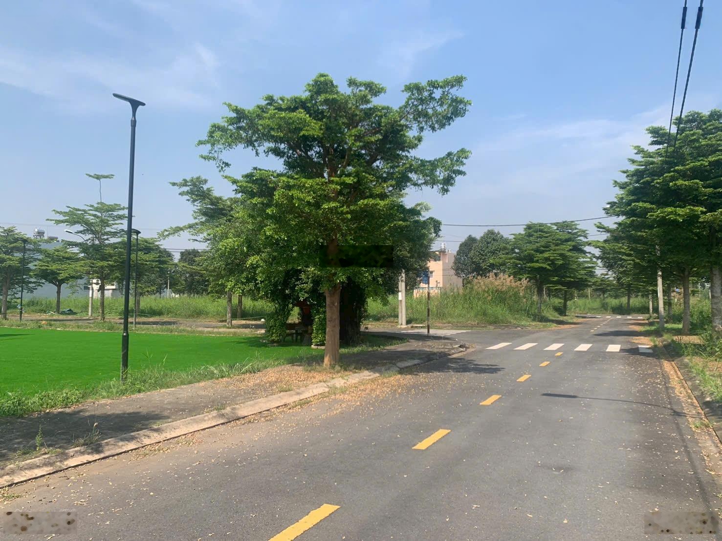 KDC Saigon Village, rẻ nhất dự án nền 80m2 gần công viên trẻ e, giá đầu tư chỉ 1tỷ930,Lh 0909662661