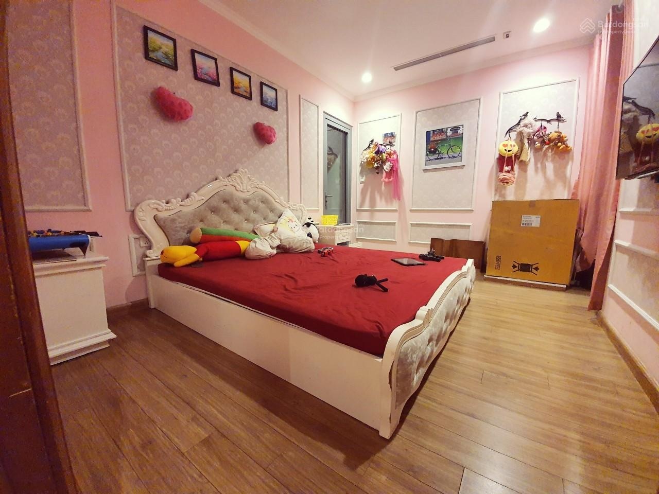 Cho thuê 3 phòng ngủ Park Hill 105m2 chỉ với 20 triệu đủ đồ rẻ như căn ko đồ