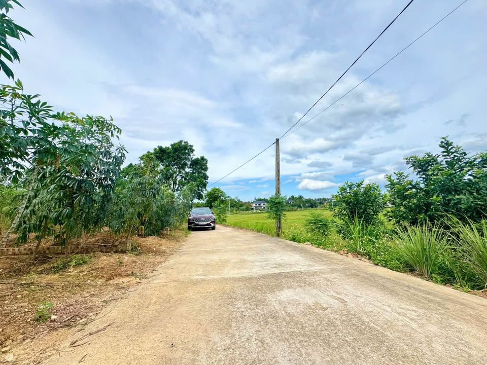 Đất vàng Kim Long 107.5m2 nở hậu, view thoáng, ô tô tránh nhau, giá chỉ 6xx triệu