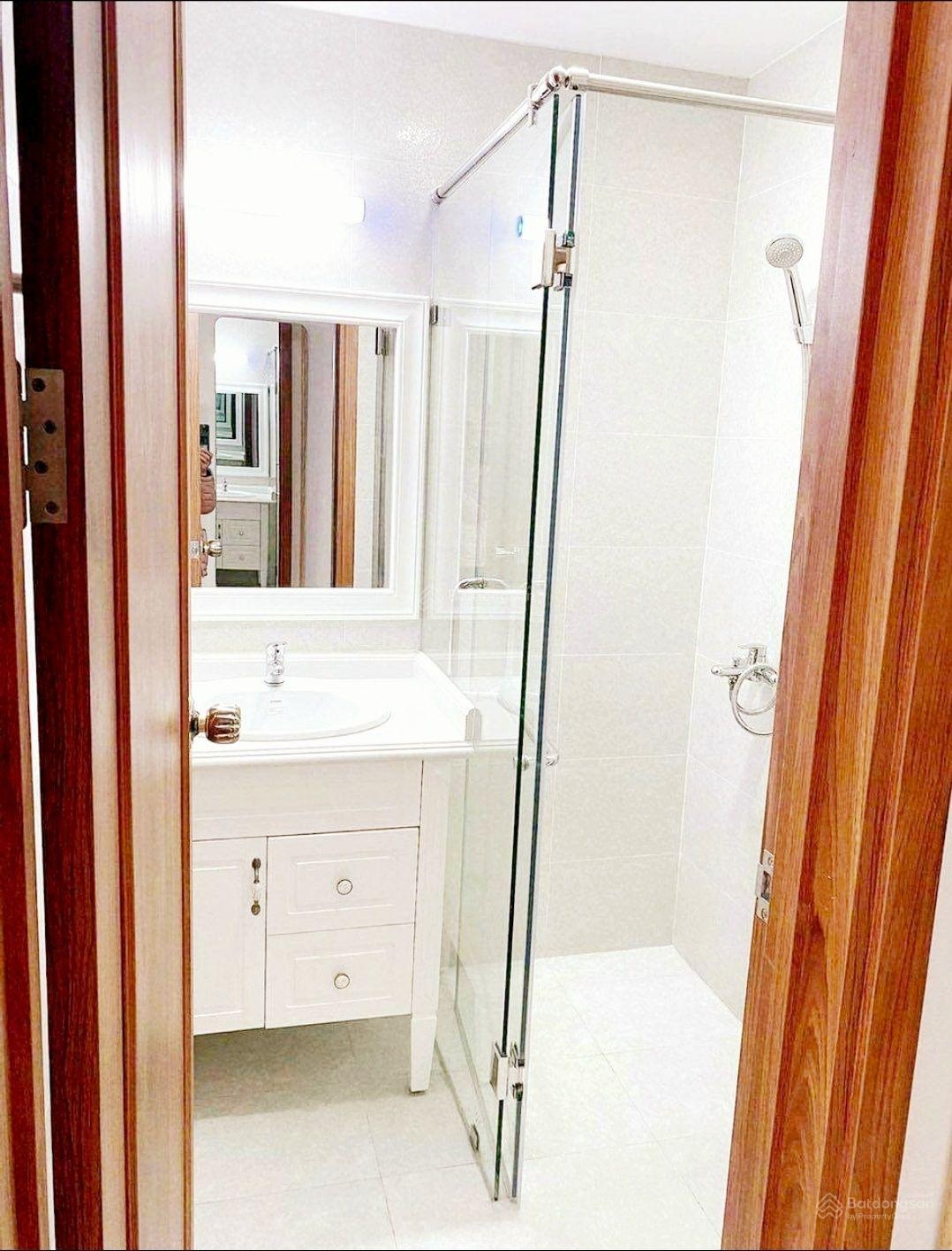 Ảnh thật-Chính chủ Bán Iris Garden 62m2- Nam Từ Liêm- hướng đẹp- rẻ nhất thị trường