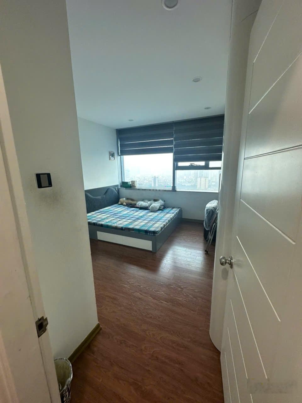 Bán căn hộ Diamond Flower Tower, 15,5 tỷ, 170m2, 4PN, 2WC, pháp lý đầy đủ