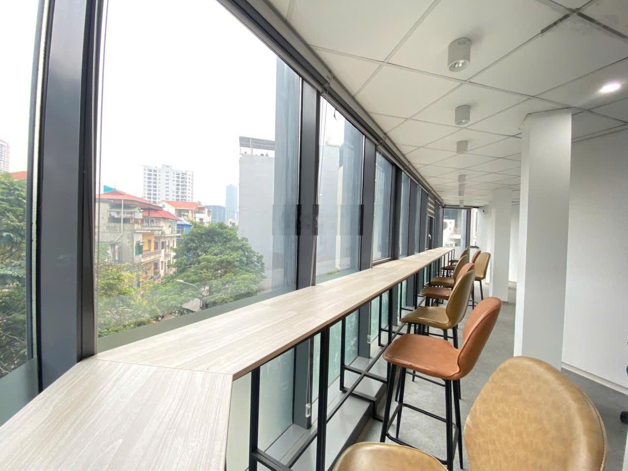 BQL cần cho thuê sàn mặt phố Dịch Vọng-Cầu Giấy 200m2/sàn chỉ từ 38tr/tháng