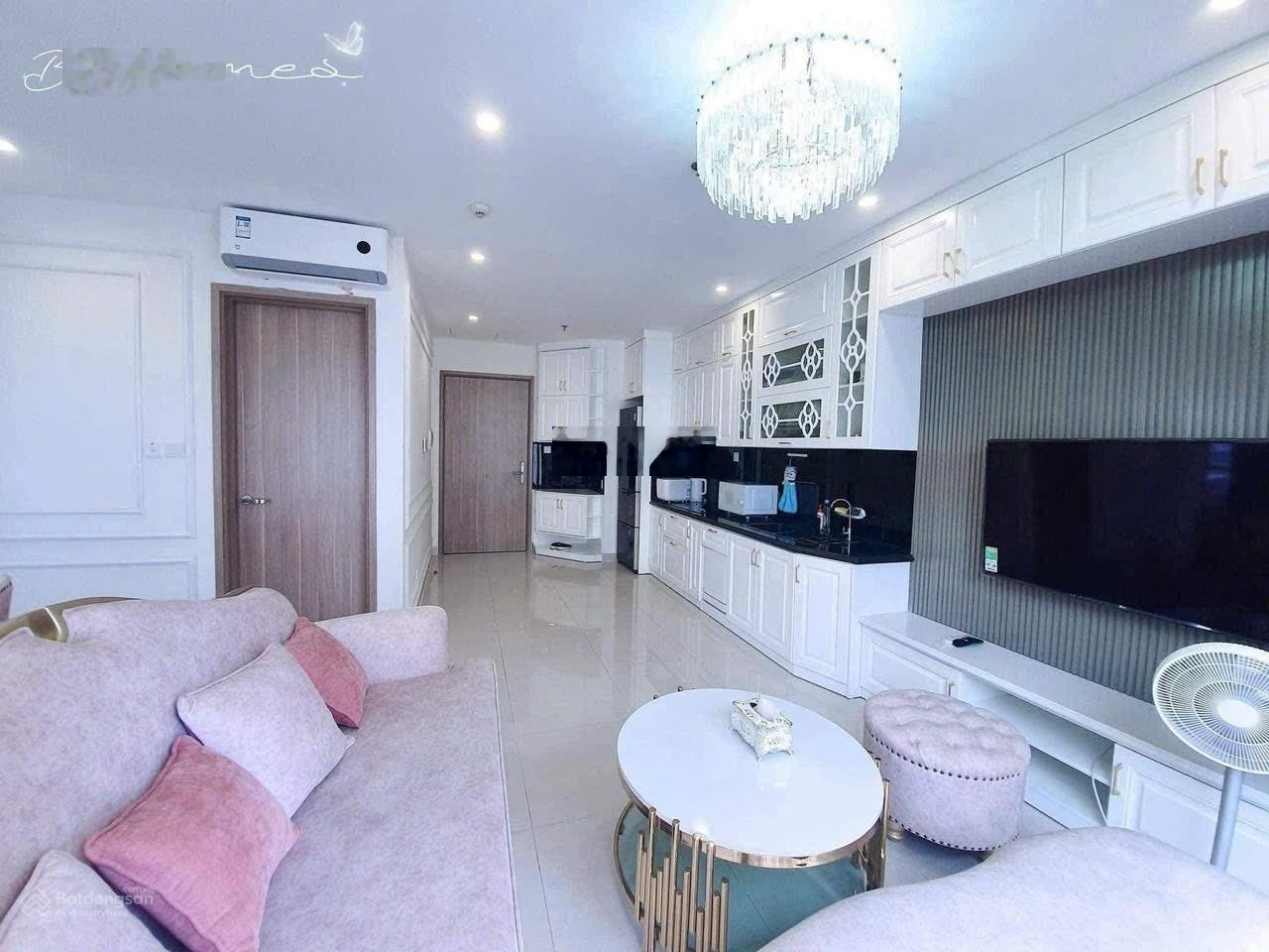 Liên hệ: 0372345816. Căn 2n 2wc góc toà S2.11