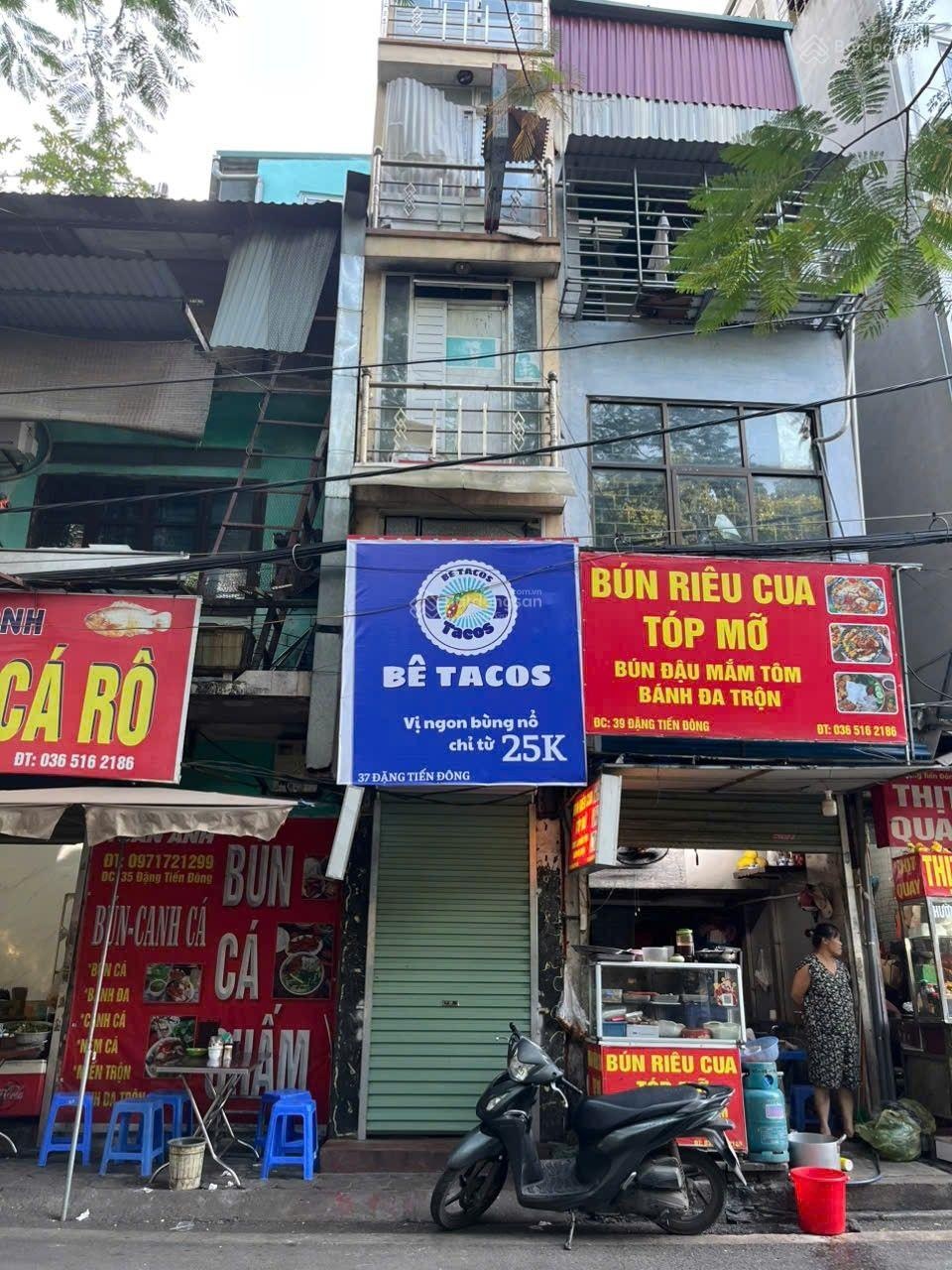 Cần bán gấp nhà mặt phố, số 37 Đặng Tiến Đông. 6 tầng