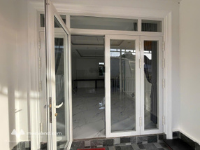 Nhà mới xây cho thuê 3pn, có sân đậu ô tô mê linh, phường lâm viên