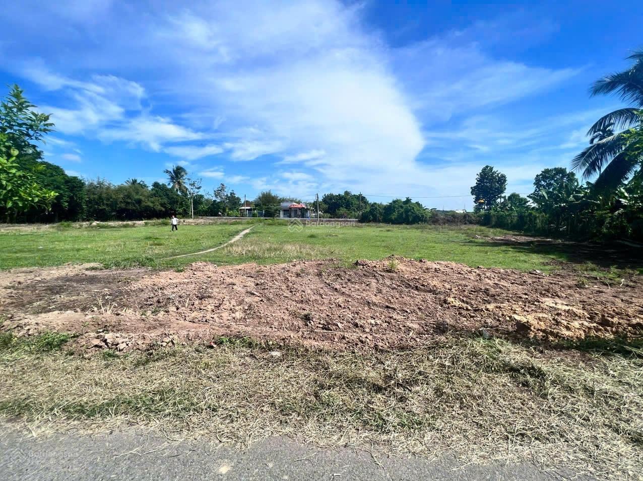 Bán gấp lô đất 130m2 Phước Hiệp, Củ Chi giá 1 tỷ1. SHR