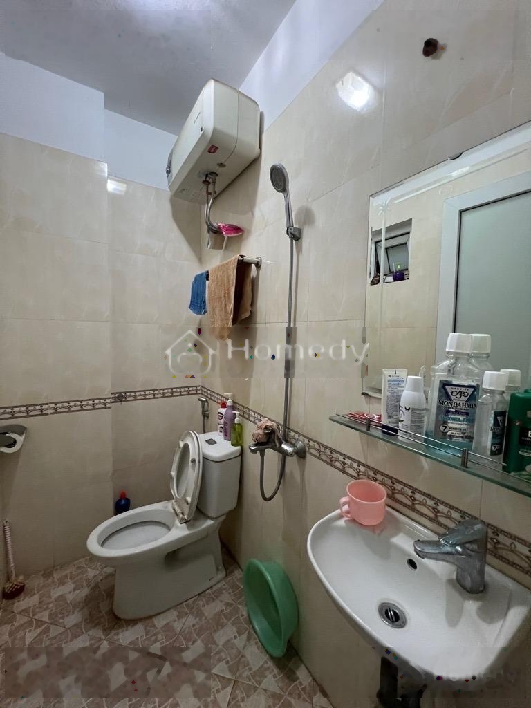 Bán nhà mặt phố Võ Văn Dũng, Đống Đa, 45m2 x 3 tầng, vỉa hè, ô tô kinh doanh, 26 tỷ!!!