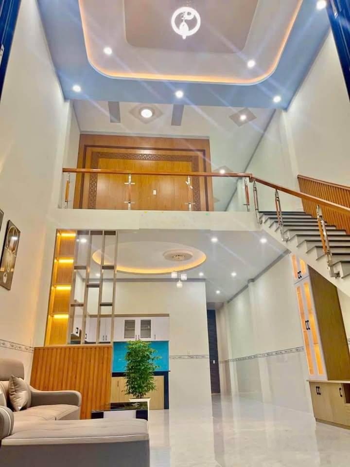 Chính chủ bán nhà 1 trệt 1 lầu, nhà mới, full công năng, đường lộ tẻ, tân tạo, bình tân giá 1.86 tỷ