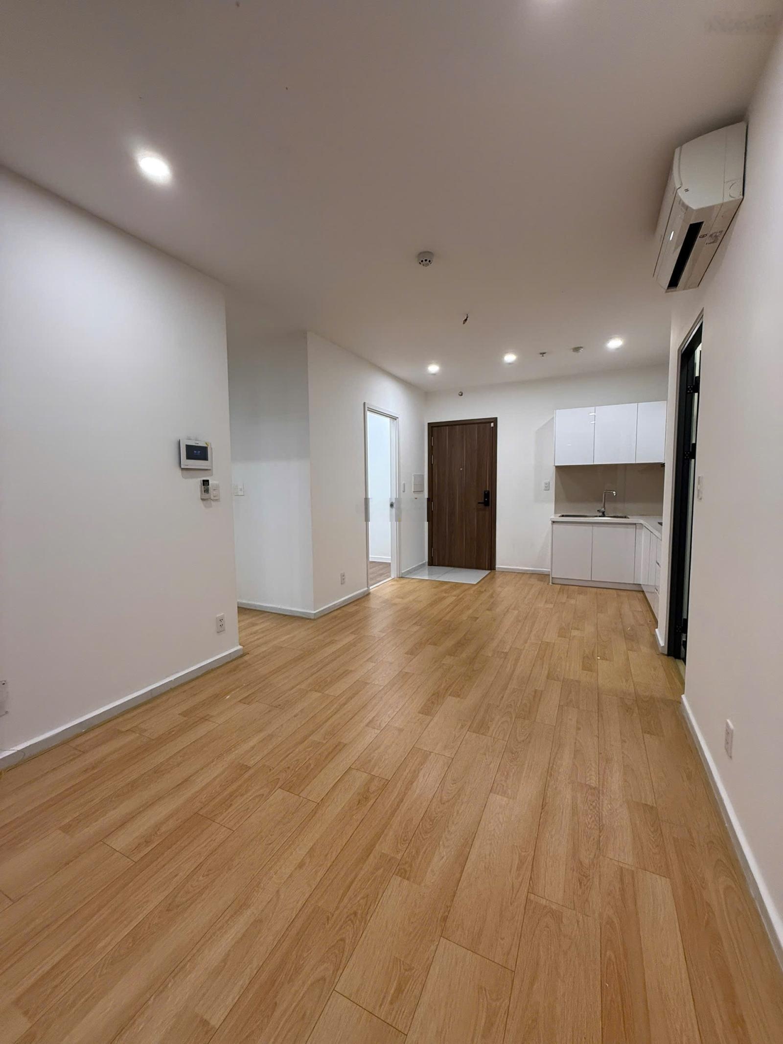 Căn hộ cao cấp tiện ích đầy đủ vị trí thuận tiện 2PN - 1WC giá sốc LH 0906893821