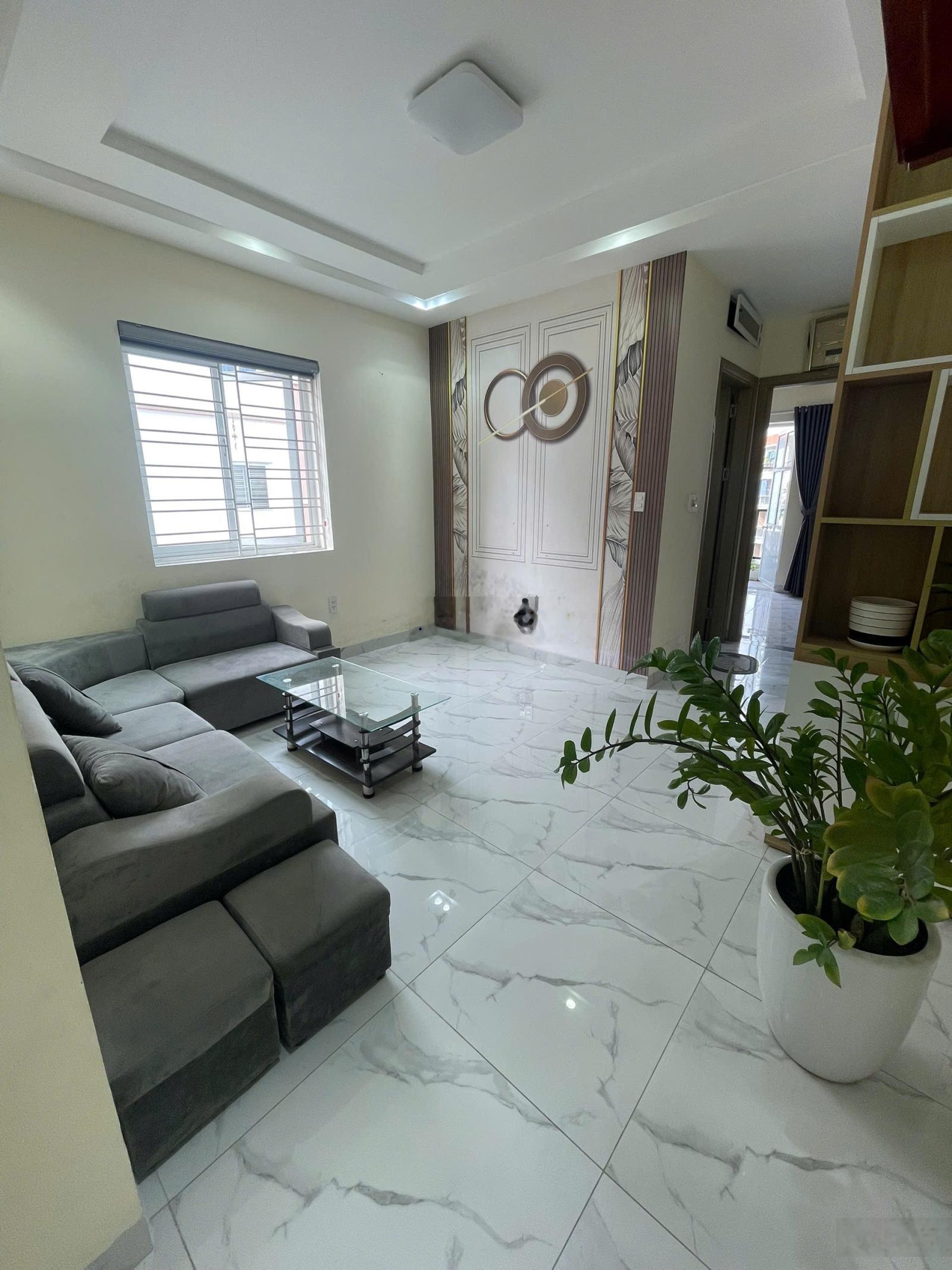 Cho thuê căn hộ tầng 4 - căn góc, đã có đồ cơ bản tại chung cư Hoàng Huy, An Đồng 0904219066