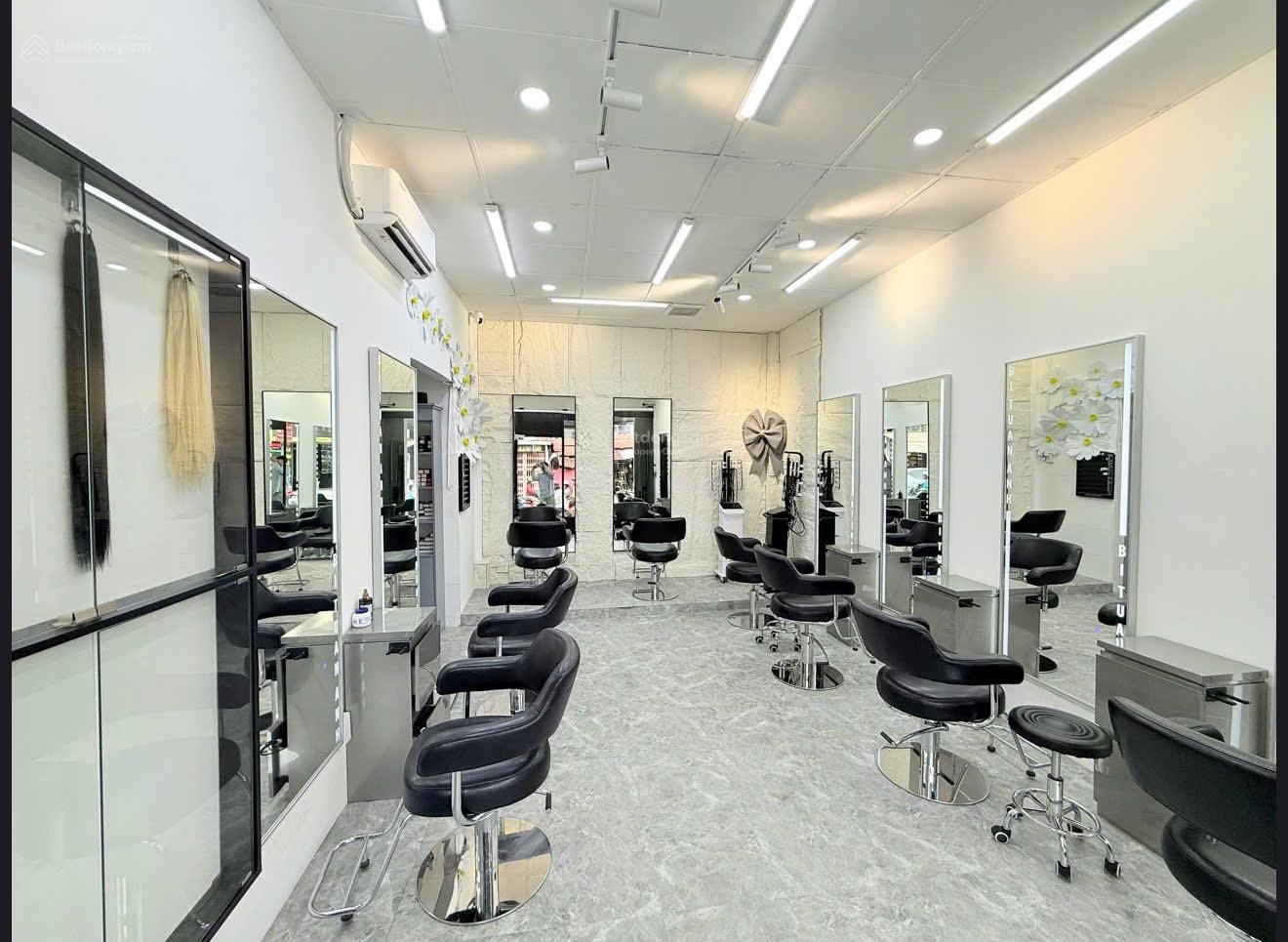 Cho thuê mặt bằng KD đường Âu Cơ - Tân Phú 7,2x7m giá 19tr5