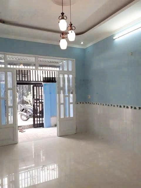 Nhà 2 tầng - DT 4x14. Ngay Lê Văn Quới - Đất Mới. Hẻm oto chạy. Giá 4,x tỷ