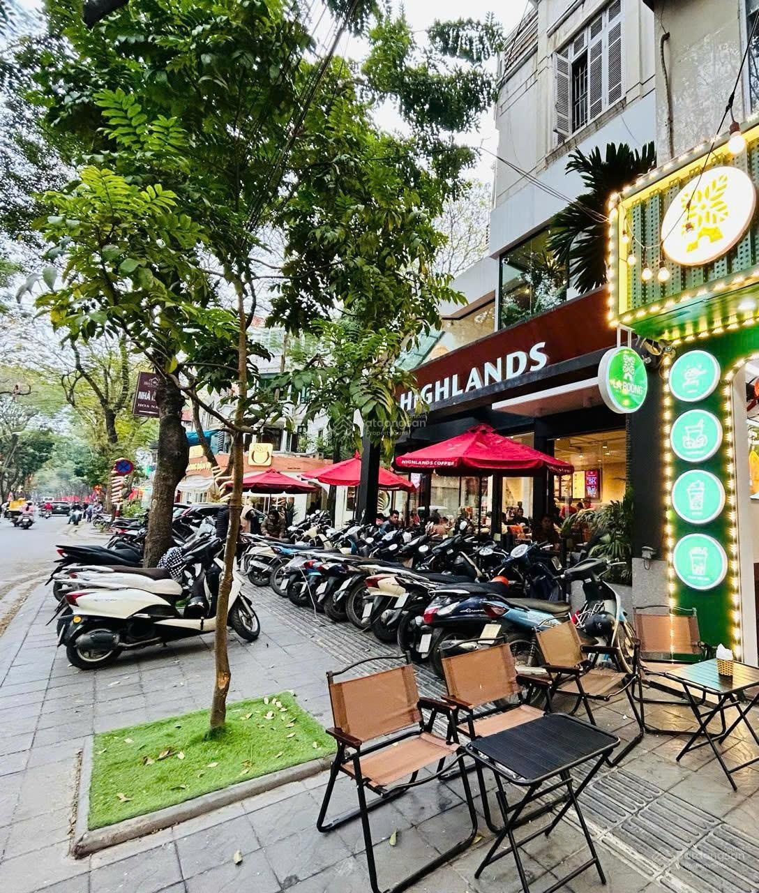 Cho thuê mặt bằng kinh doanh quận ba đình - phố đội cấn, diện tích 80m, mặt tiền 8m kd mọi mô hình