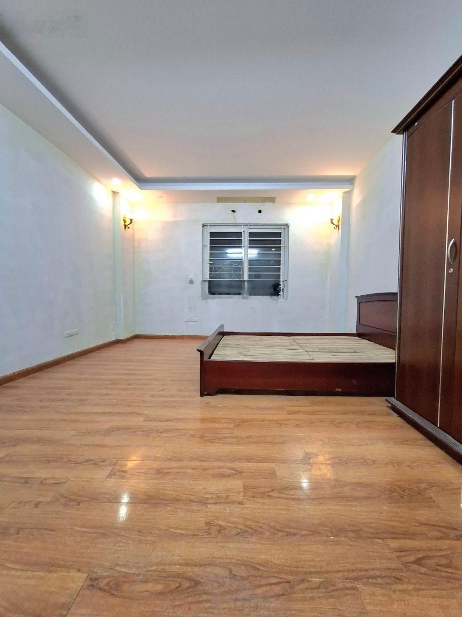 Hot! Mặt ngõ, Lô góc, kinh doanh, 2 thoáng vĩnh viễn, ngõ thông tứ tung, 3 gác đua, 4T*39m2