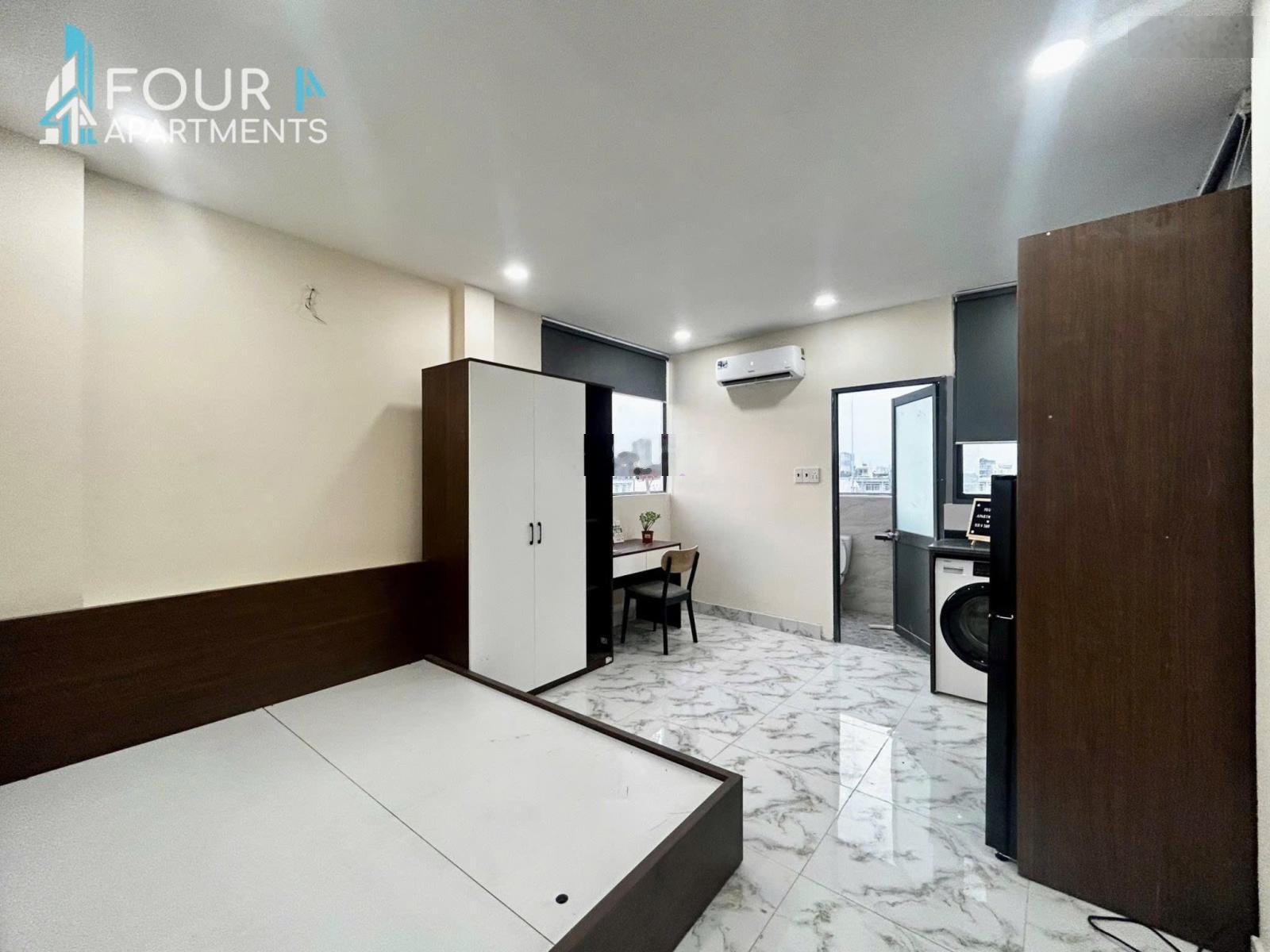 Thuê ngay phòng 30m2 cửa sổ đón nắng - máy giặt riêng view LanrMark ngay Nguyễn Gia Trí giáp Quận 1