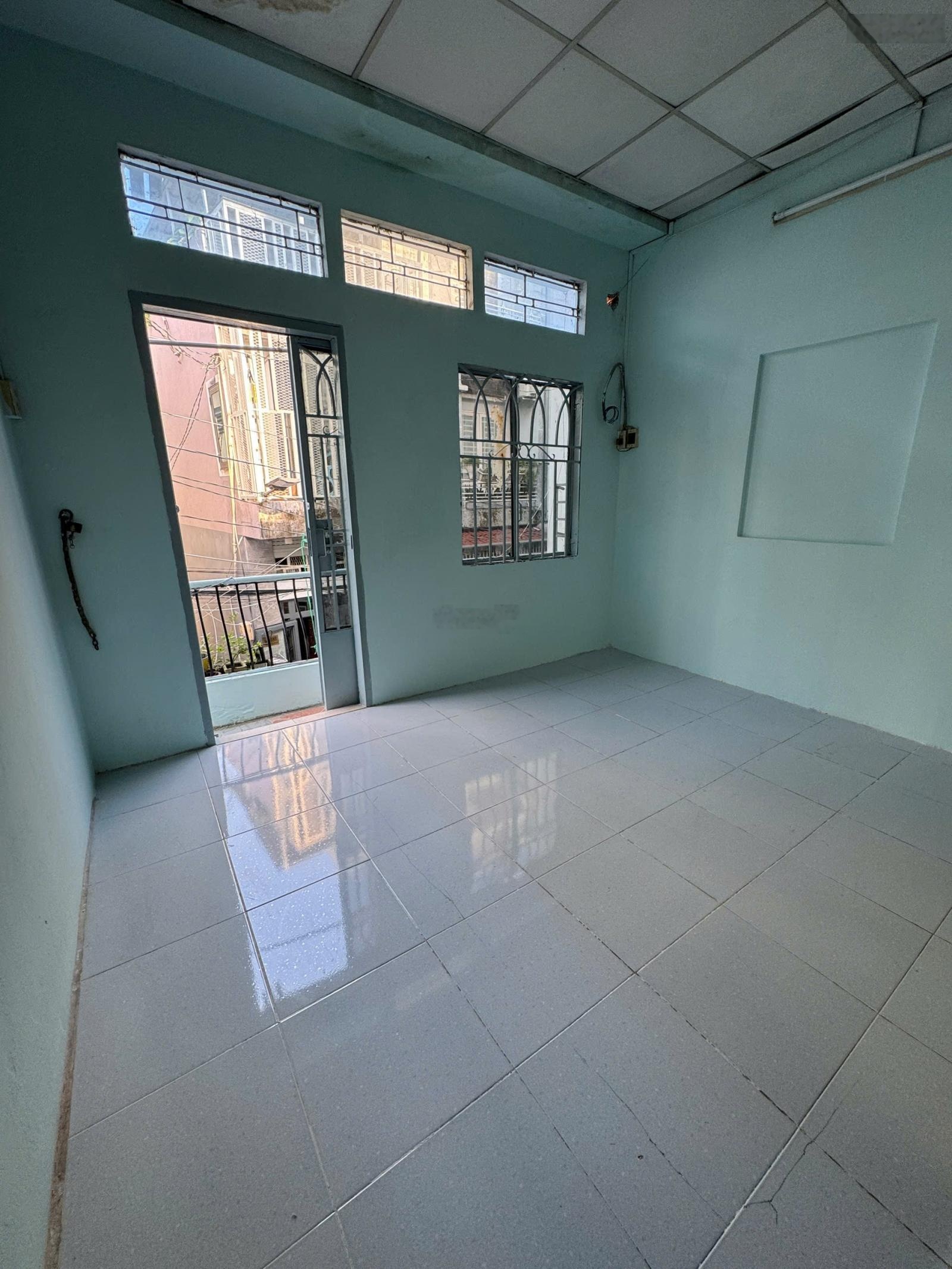 Bán nhà Trường Chinh, p15 Tân Bình, ngang (4.5m x 6m) 2 tầng - hot 3.68 tỷ