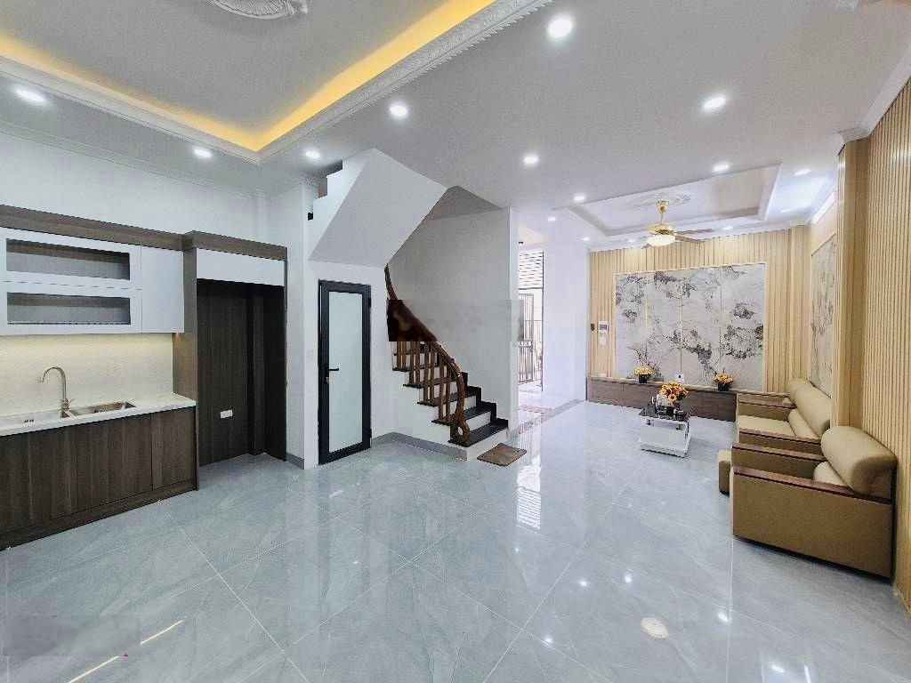Bán nhà Ngọc Hồi Thanh Trì 67m 4 tầng ô tô 7 chỗ qua nhà chỉ hơn 6 tỷ
