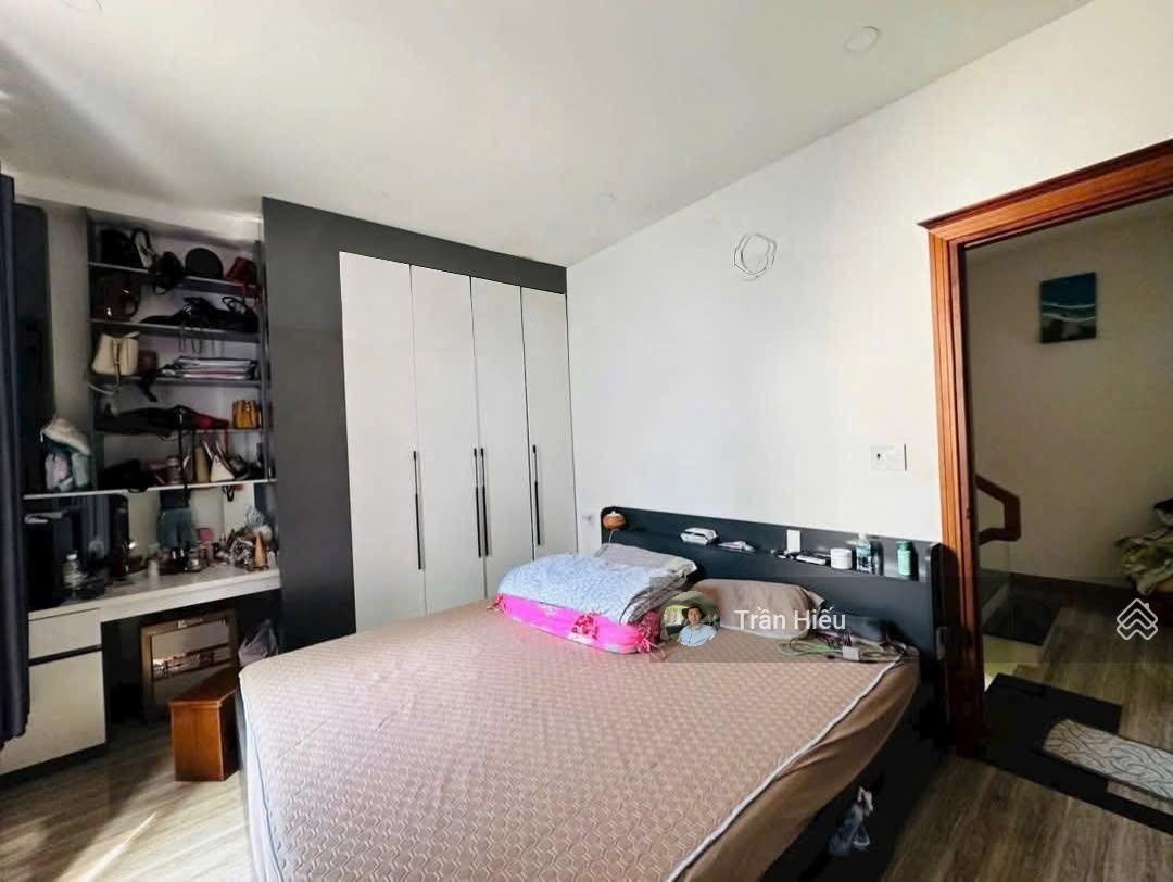 Bao Ngập Lụt: Nhà đẹp 4 tầng hẻm Đường 2/4 phường Nha Trang đoạn chưa qua cầu Hà Ra. Liên hệ ngay