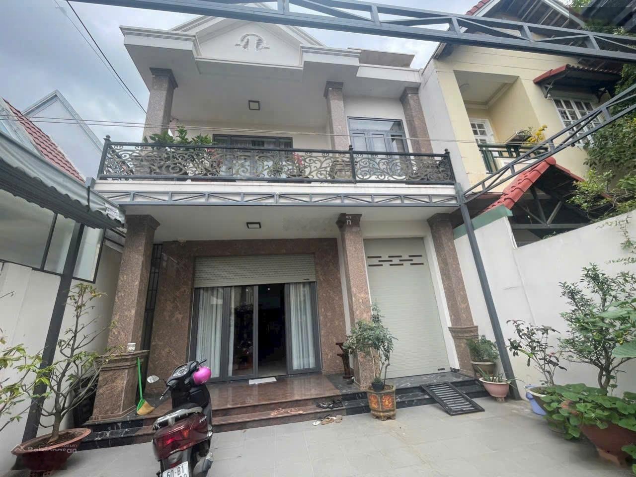 HOT! Biệt thự KDC Phúc Hải Tân Phong, gần Quảng Trường Tỉnh, chỉ 8,5 tỷ!