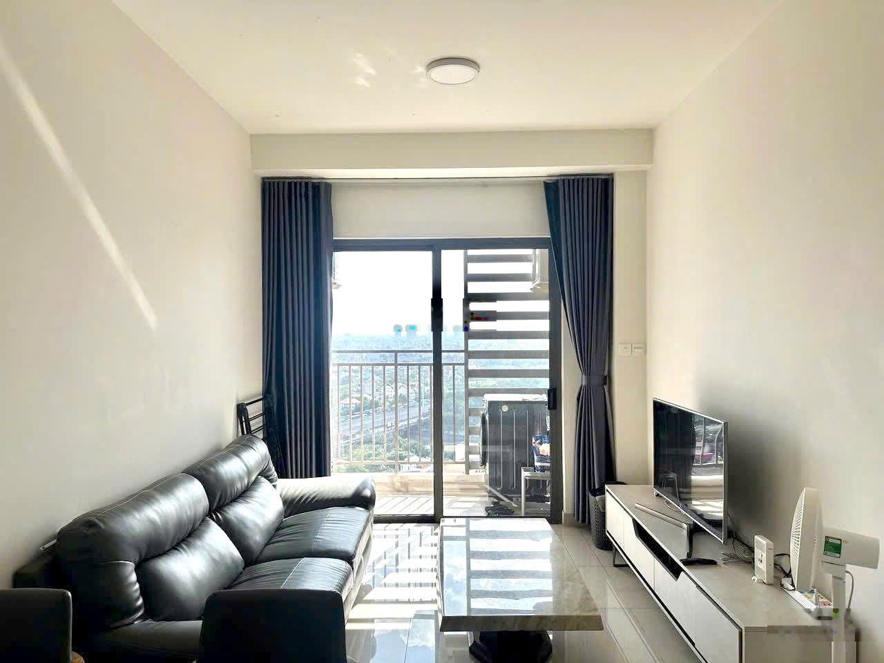 Bán căn 2pn 1wc The Sun Avenue đầy đủ nội thất giá cực tốt chỉ 5.45 tỷ