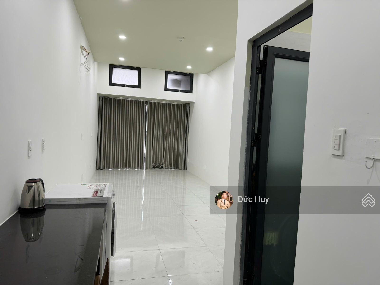 Bán căn Studio 35m2 giá chỉ 3.35 tỷ bao thuế phí - NTCB, layout vuông vức như hình - The Sun Avenue