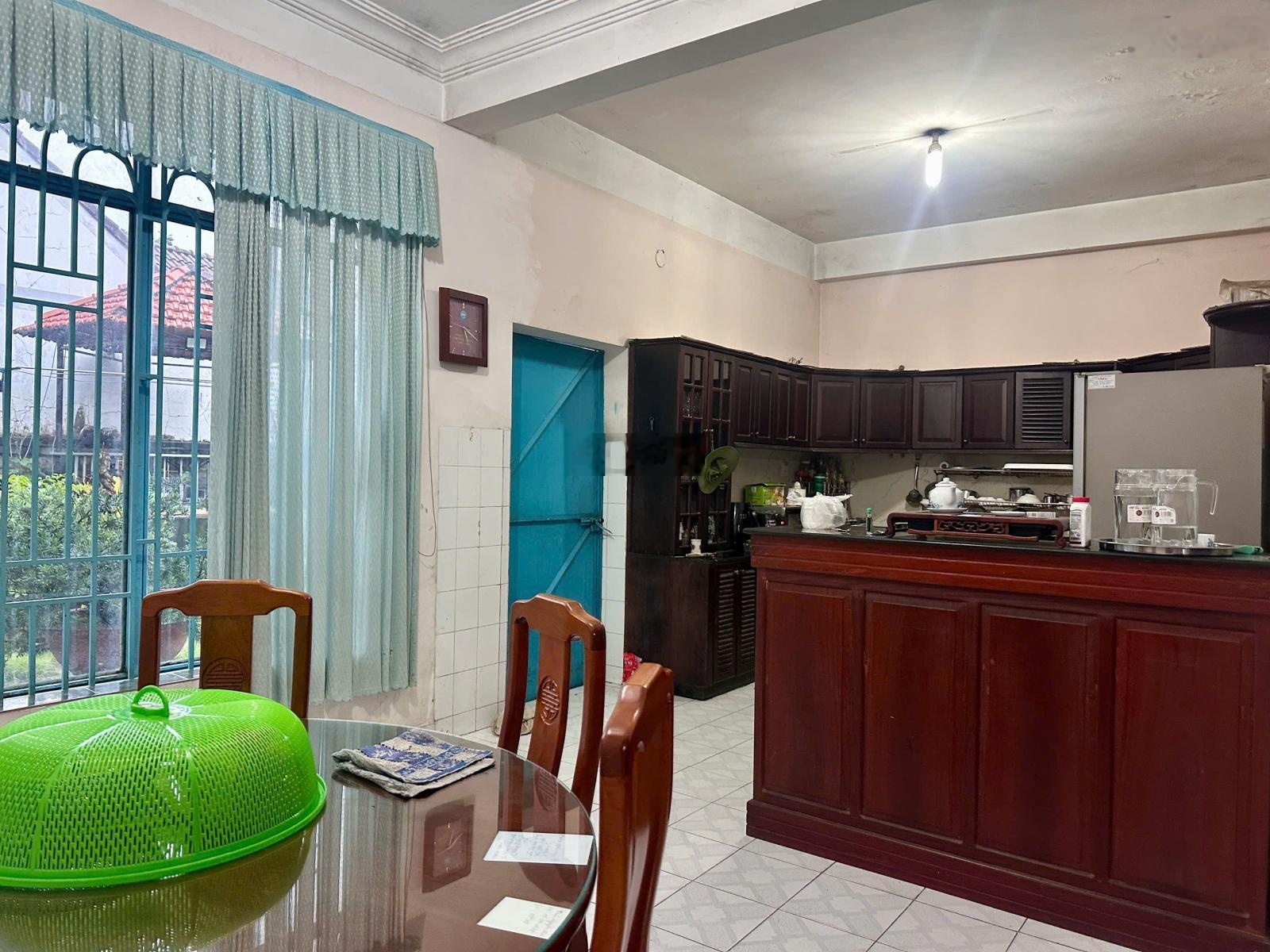 Bán nhà hai mặt tiền cực đẹp tại đường Huỳnh Văn Nghệ phường Bửu Long