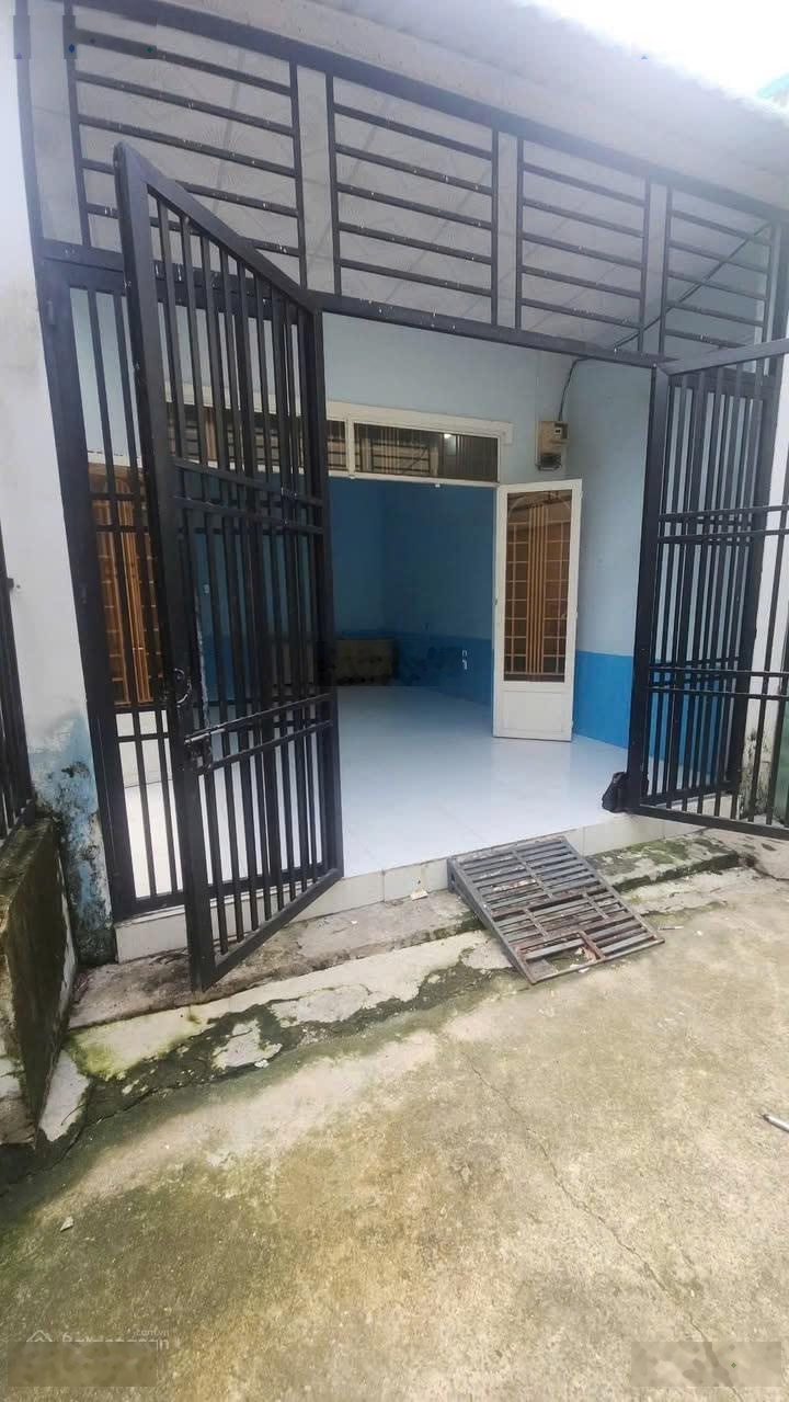 Cô Linh bán gấp căn nhà cấp 4 gần chợ Vị Hảo, mặt tiền đường bêtông 4m, cách Võ Thị Sáu vào 100m