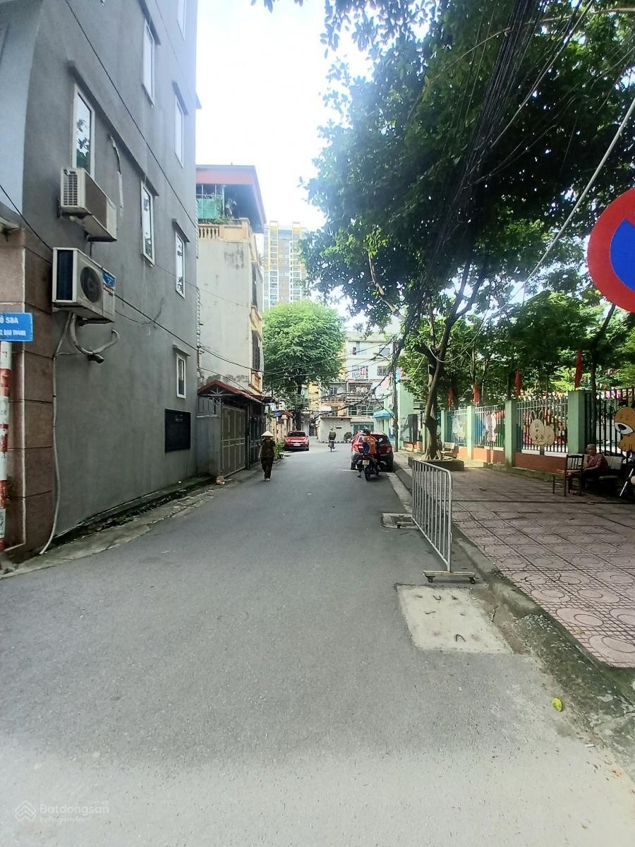 Phân Lô Phố Hoàng Đạo Thành, Lô góc. 210m2. Mt 17m. Full thổ cư. Giá 280tr/m. Thanh Xuân.