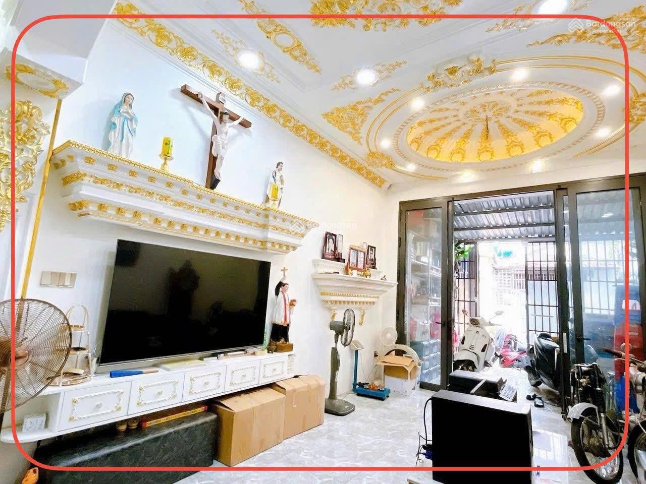 Nhà 4x18m đúc 4 tấm hẻm xe hơi phường tân sơn nhì - tân phú,giá hot 9.35 tỷ tl