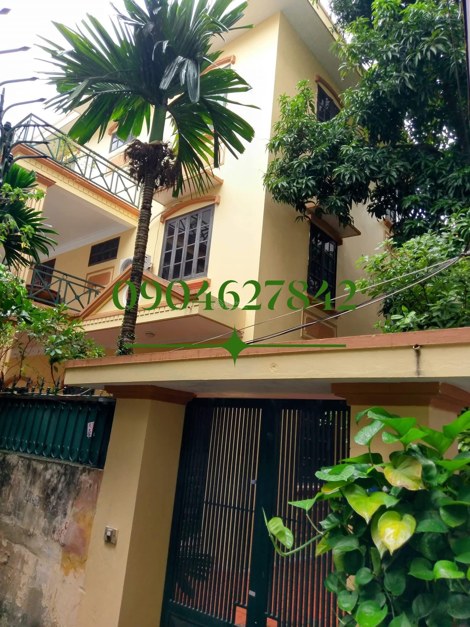 Hot! Cho thuê nhà nguyên căn sân vườn rộng rãi tại Ngõ 79 Trần Cung