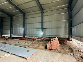 Cho thuê 1000m2 nhà xưởng mới keng + sân bãi khu vực An Trì, gần đường 5 mới, giá chỉ 36 tr/tháng