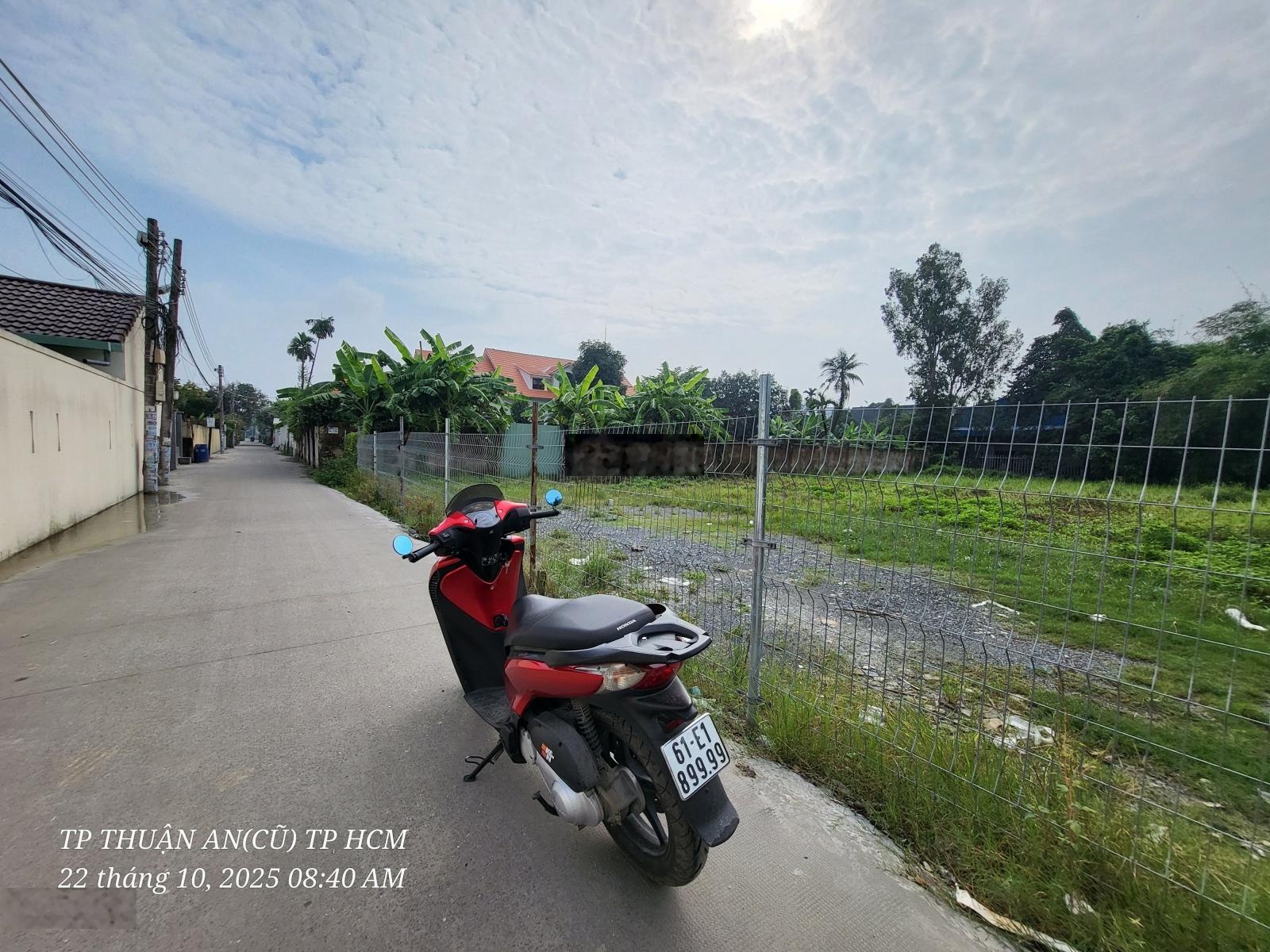 Bán đất vườn 350m2 đường Bình Nhâm 24 gần sông, gần chợ, gần con cháu sổ riêng, giá 5.7 tỷ