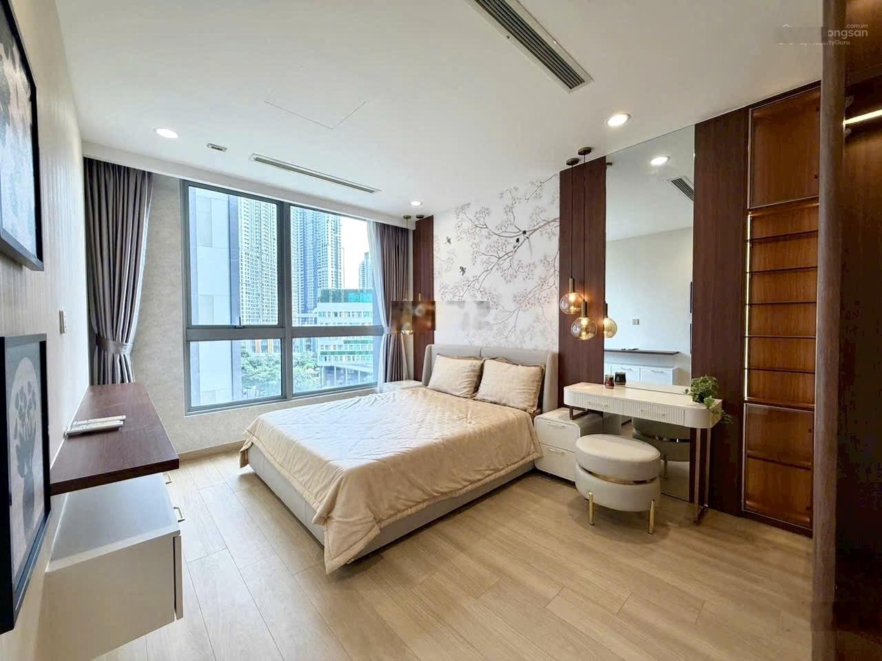 Bán căn hộ 3PN đẹp xuất sắc chỉ cần xách vali vô ở, view mát mẻ cả ngày, 108m2, giá 13 tỷ