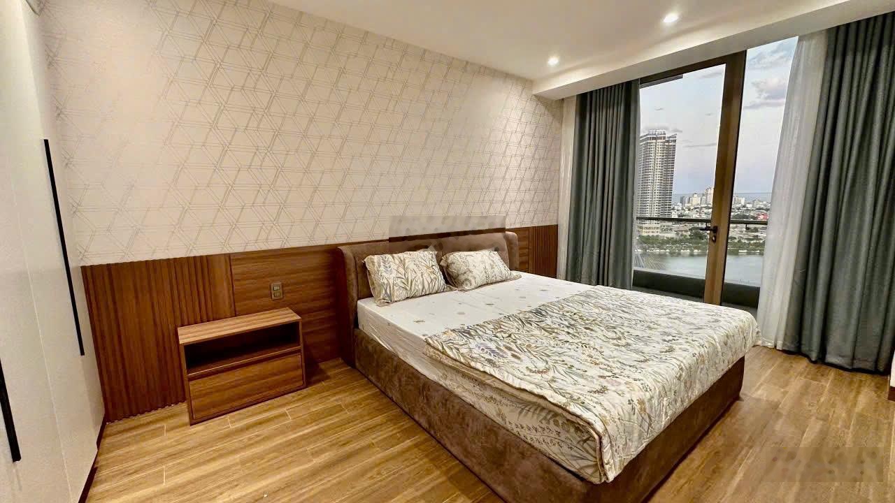 Bán gấp CC Hilton Bạch Đằng, 7,599 tỷ, 108m2, 2PN, 2WC, pháp lý đầy đủ