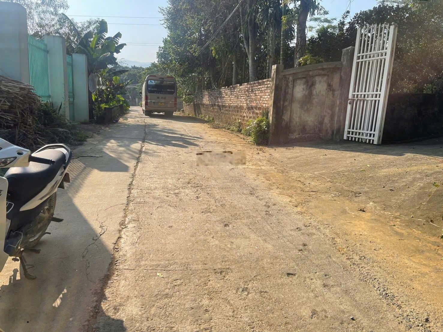 Chính chủ bán 100m2 đất thổ cư tại xã Hòa Thạch Quốc Oai ngay quốc lộ 21 - giá rẻ khu vực