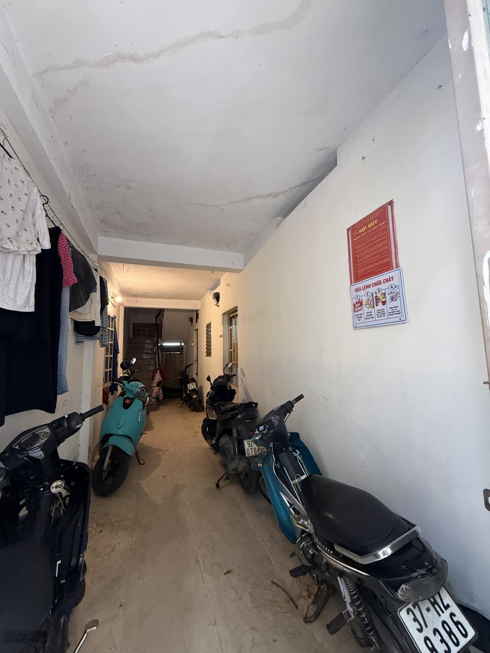 Hiếm có, mặt phố Phan Đăng Lưu, Hải Châu bán 188m2 đất tặng nhà, chỉ 32 tỷ, sầm uất, kinh doanh tốt