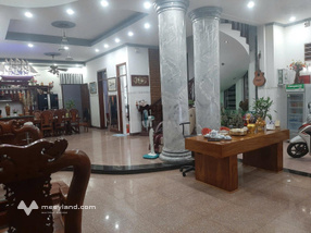 Biệt thự chính chủ đẳng cấp sân vườn xanh mát, thư giãn tại mặt tiền Củ Chi