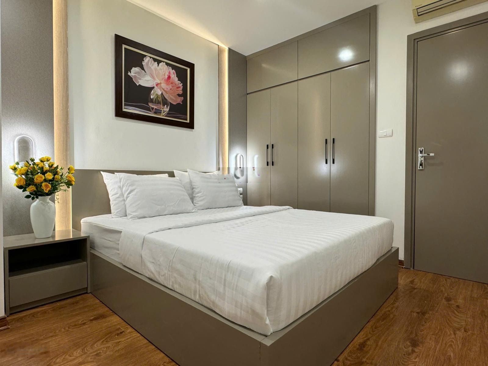 Chính chủ bán căn 3 phòng ngủ 81m2 tòa VOV Mễ Trì, BC Đông Nam, Full đồ. Giá 7 tỷ.LH 0337868839