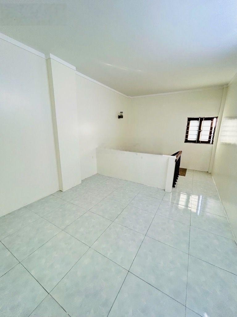 Siêu phẩm Thanh Lân cực hiếm - nhà mới đẹp 99% 5 tầng - ô tô đỗ gần - ngõ thoáng, giá chỉ 6.75 tỷ