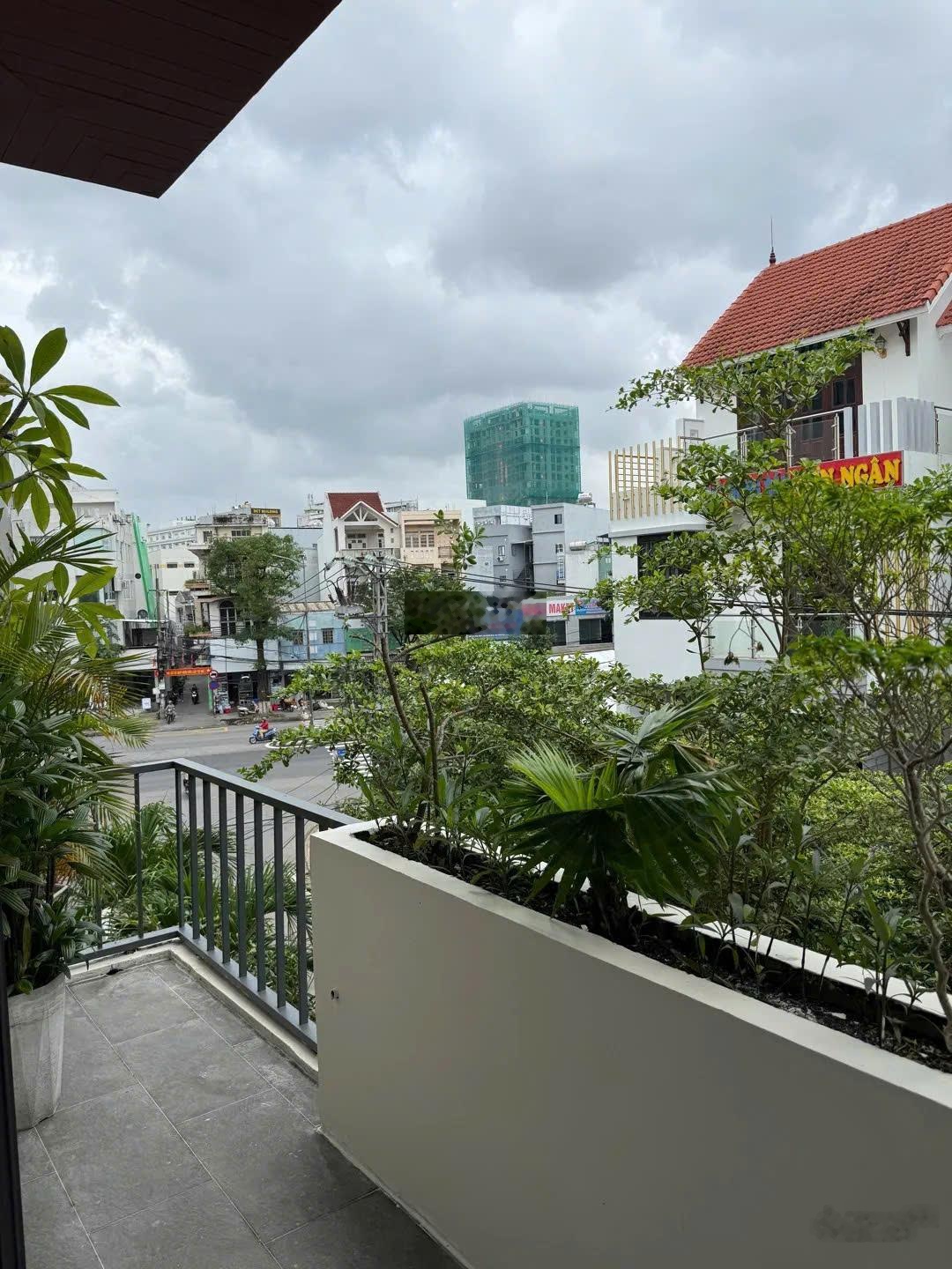 Hiếm! Bán nhà Hải Châu 97m², 3T, MT 5.2m lô góc kinh doanh - full nội thất ở ngay