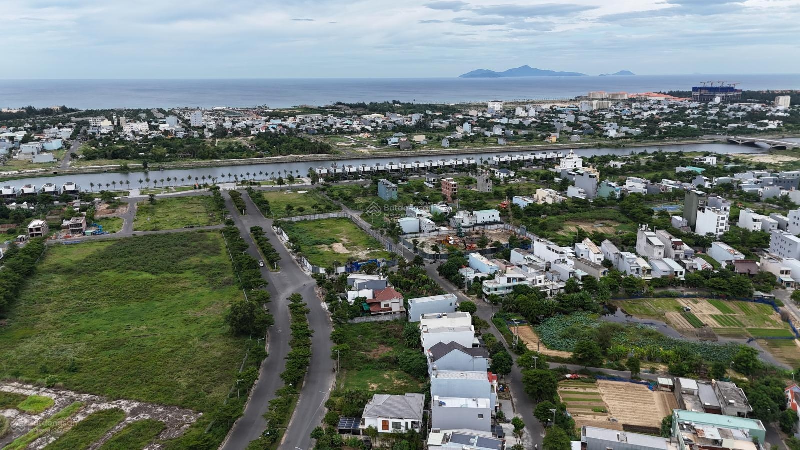 Bán lô biệt thự Nguyễn Phan Chánh, khu đô thị Phú Mỹ An giá tốt nhất thị trường chỉ 41 tr/m2